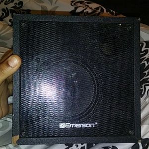 Bluetooth Emerson speaker